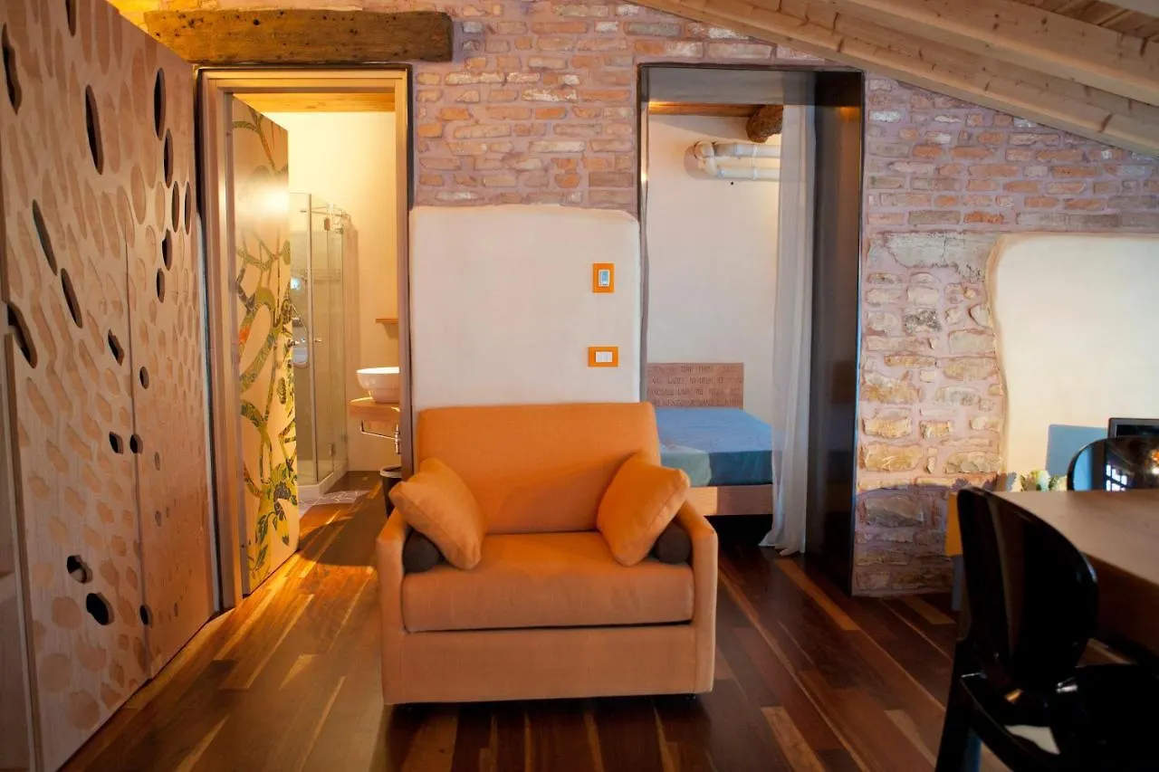 *** Guest house Dimora Le Nove Fate Hotel Bergamo Italy